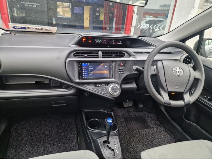Toyota Aqua 2016