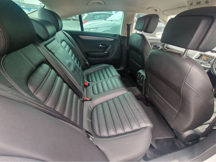 Volkswagen Passat 2012