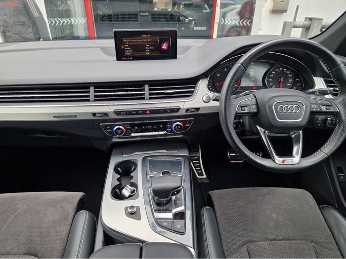 Audi Q7 2018
