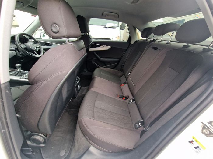 Audi A4 2016