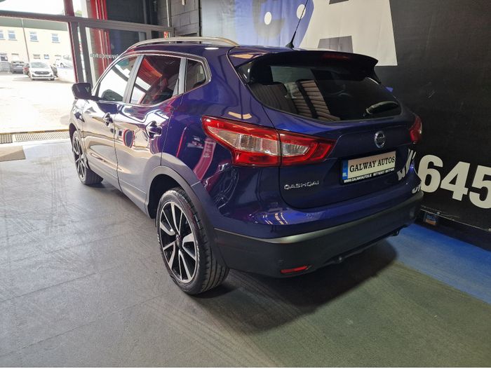 Nissan QASHQAI 2016