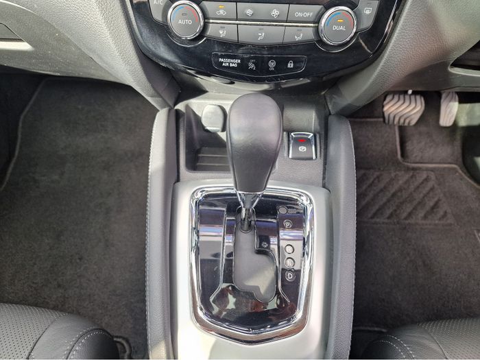 Nissan QASHQAI 2016