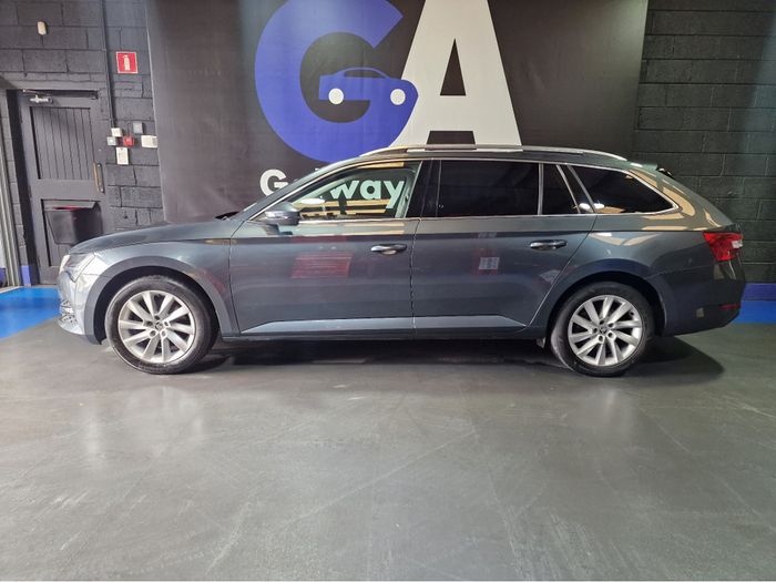 Skoda Superb 2022