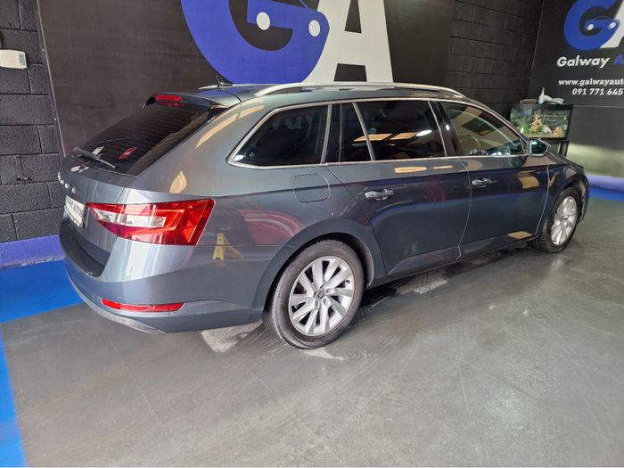 Skoda Superb 2022