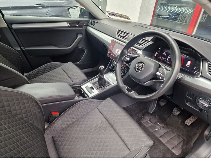 Skoda Superb 2022
