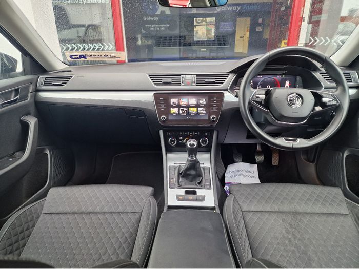 Skoda Superb 2022