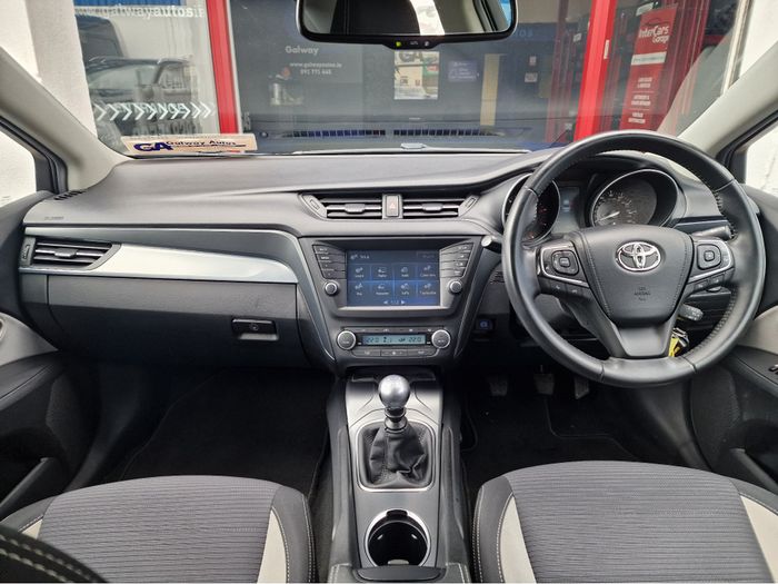 Toyota Avensis 2018