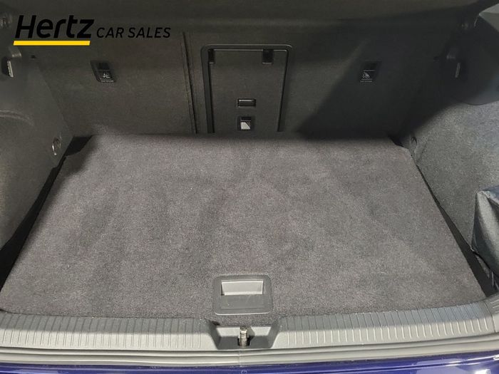 Volkswagen Golf 2024