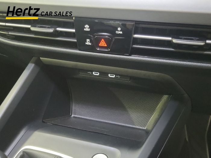 Volkswagen Golf 2024