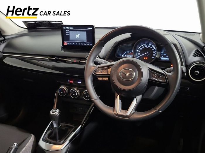 Mazda 2 2024