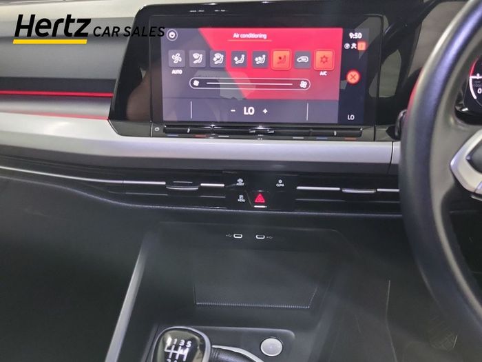 Volkswagen Golf 2024