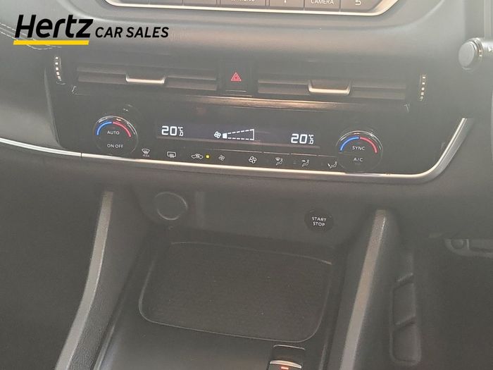 Nissan QASHQAI 2024