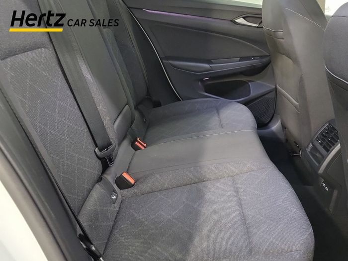 Volkswagen Golf 2023