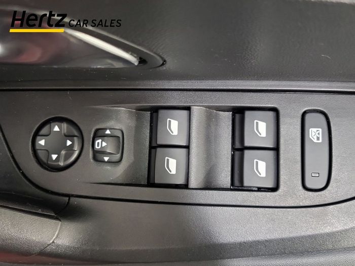 Peugeot 2008 2023