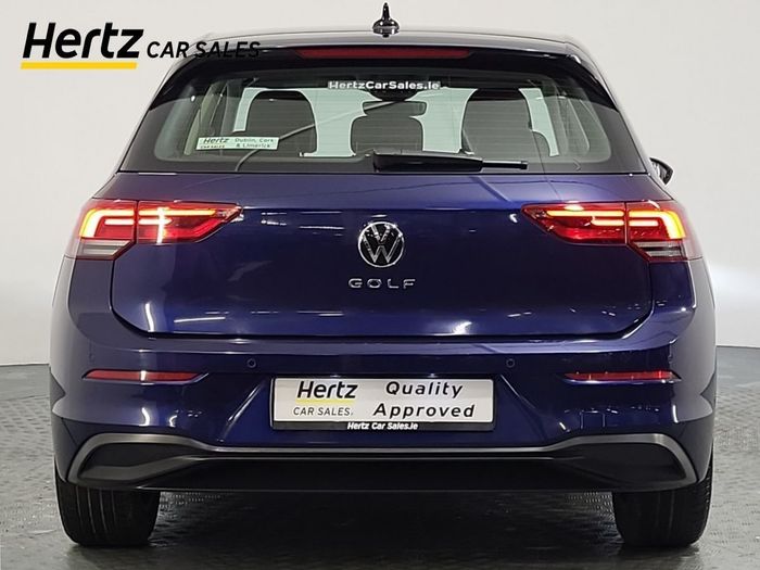 Volkswagen Golf 2024