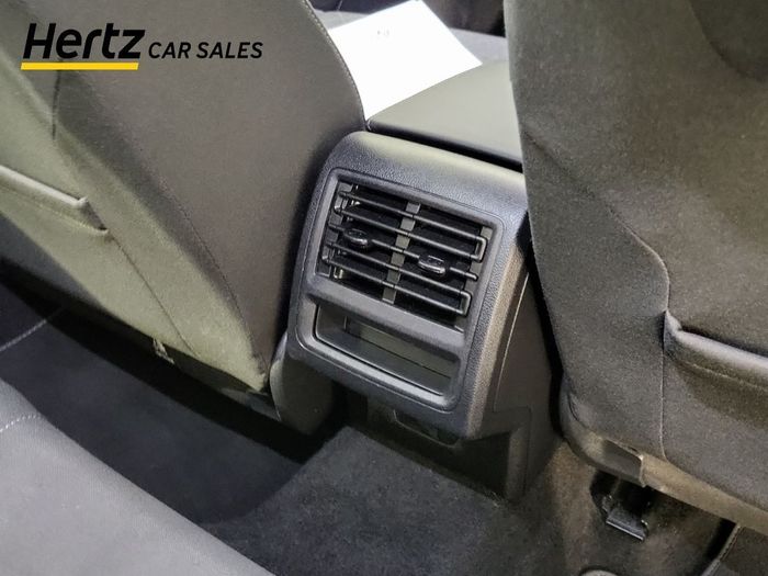 Volkswagen Golf 2024