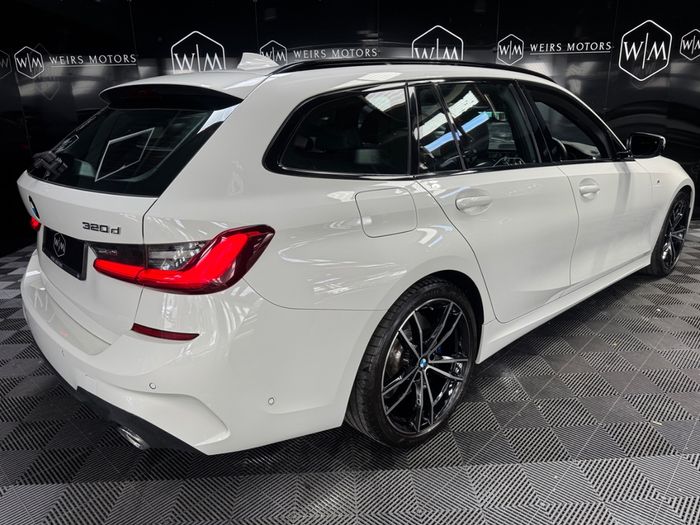 BMW 3 Series 2021
