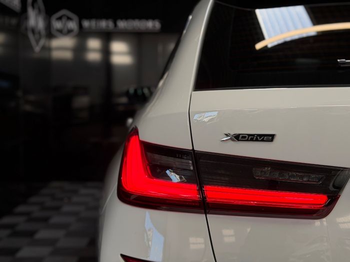 BMW 3 Series 2021