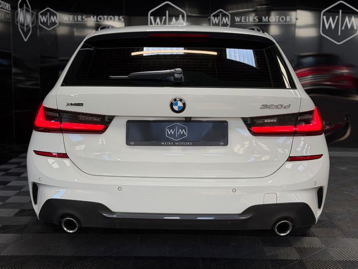 BMW 3 Series 2021