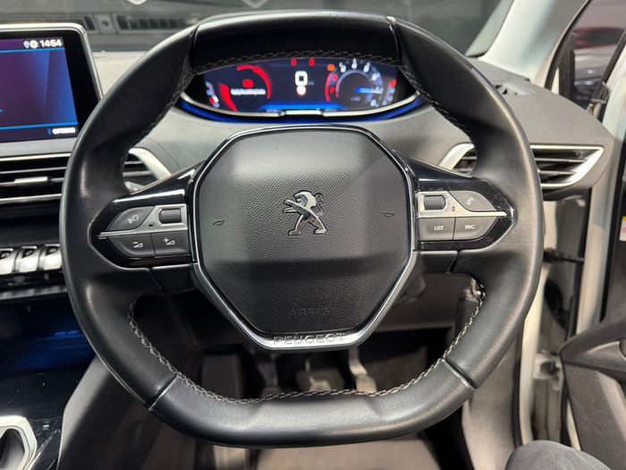 Peugeot 3008 2020