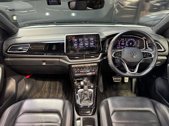 Volkswagen T-Roc 2023