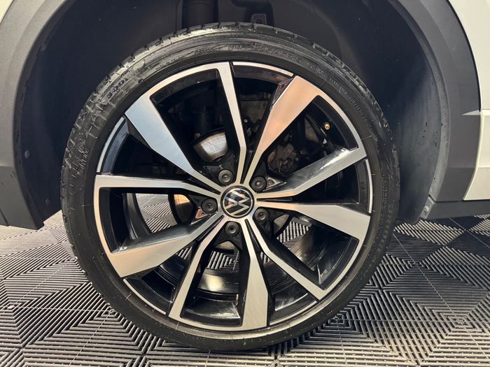 Volkswagen T-Roc 2023