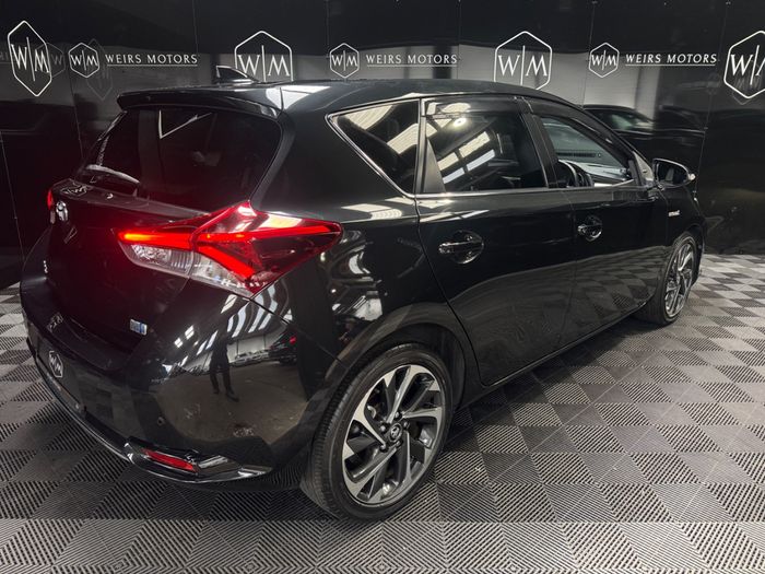 Toyota Auris 2017