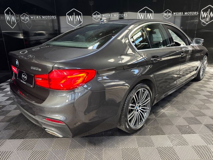 BMW 5 Series 2019