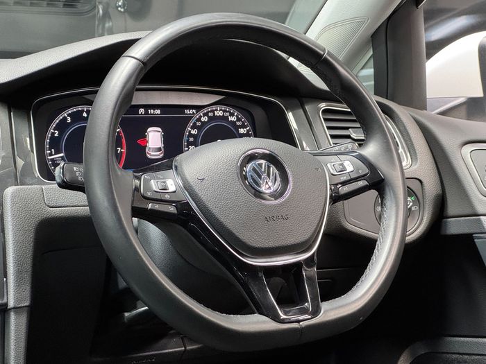 Volkswagen Golf 2019
