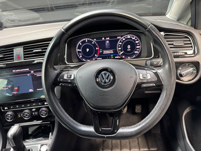 Volkswagen Golf 2020