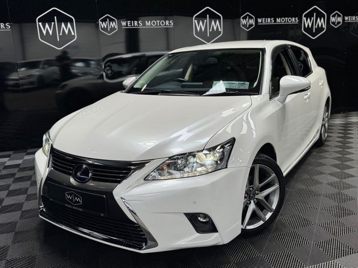 Lexus CT200H 2017
