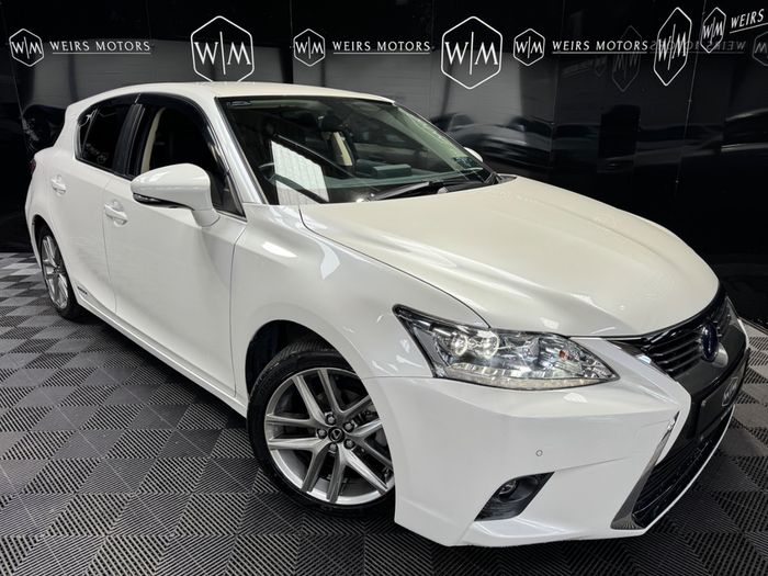 Lexus CT200H 2017
