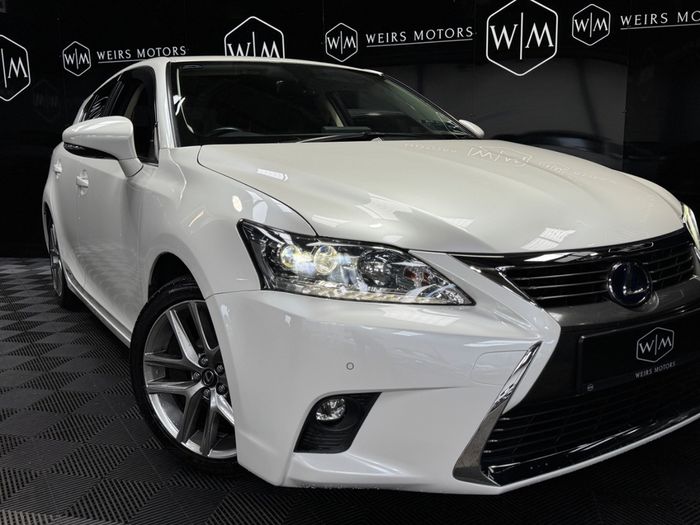 Lexus CT200H 2017