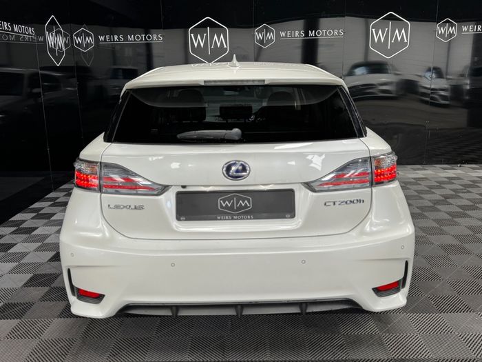 Lexus CT200H 2017