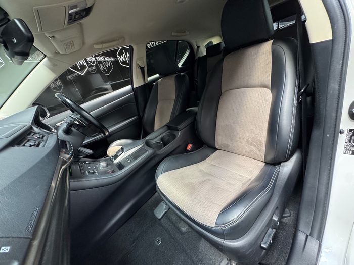 Lexus CT200H 2017