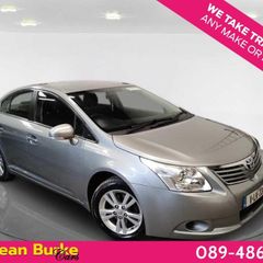 Toyota Avensis 2011