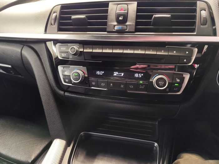 BMW 3 Series 2018
