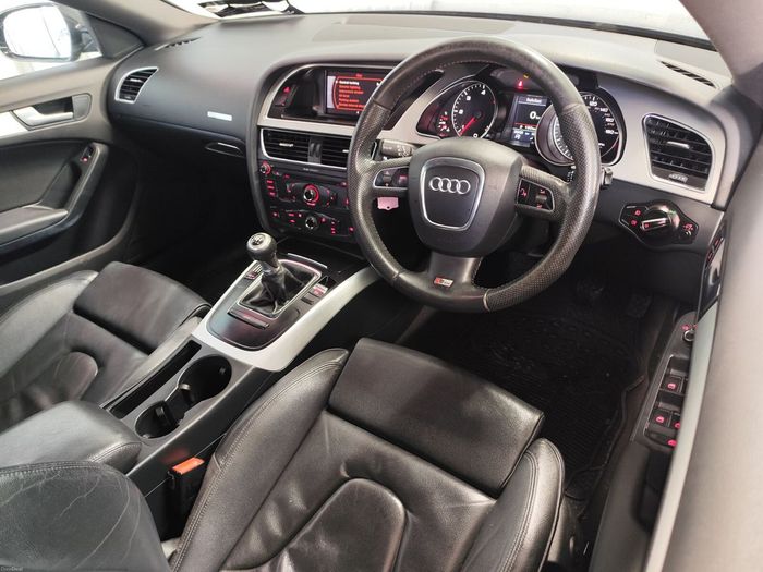 Audi A5 2011