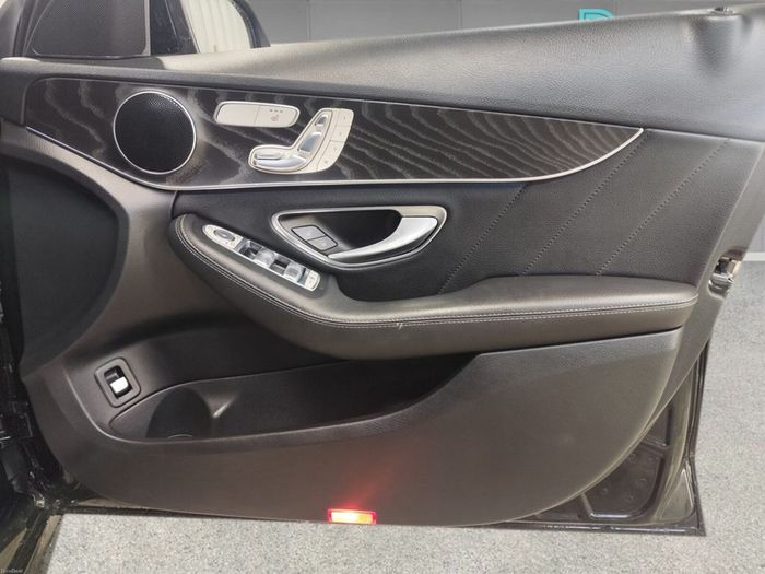 Mercedes-Benz C-Class 2017