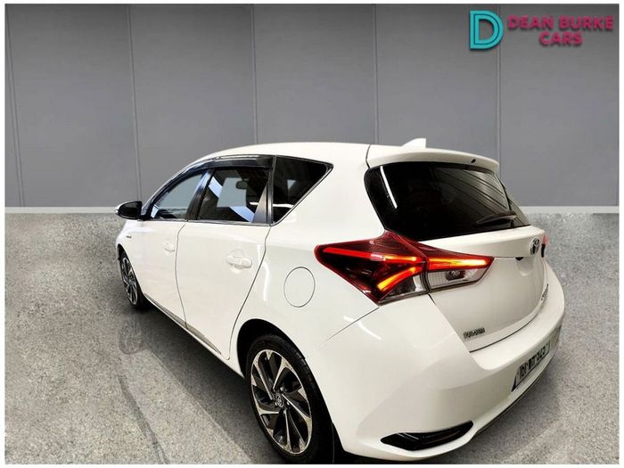 Toyota Auris 2016