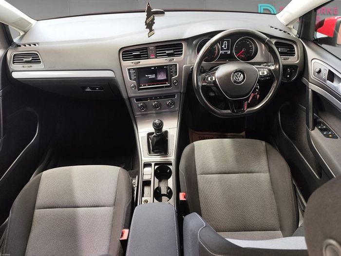 Volkswagen Golf 2016