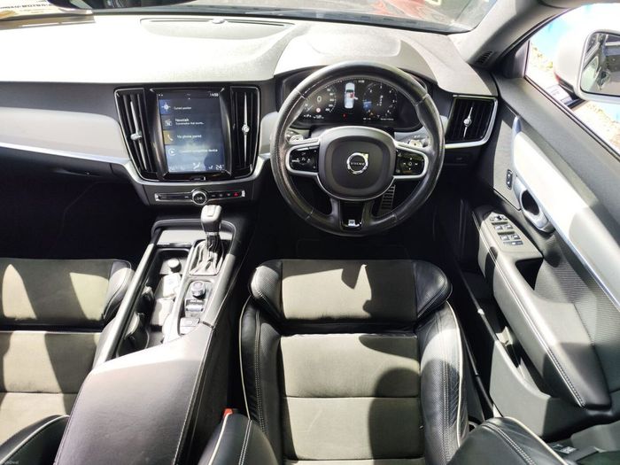Volvo S90 2018