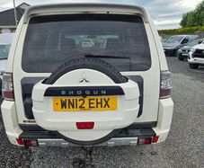 Mitsubishi Pajero 2012