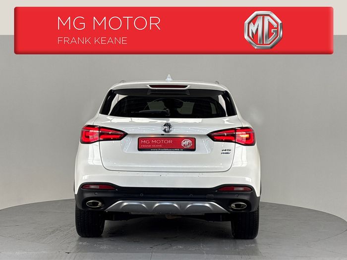 MG HS 2023