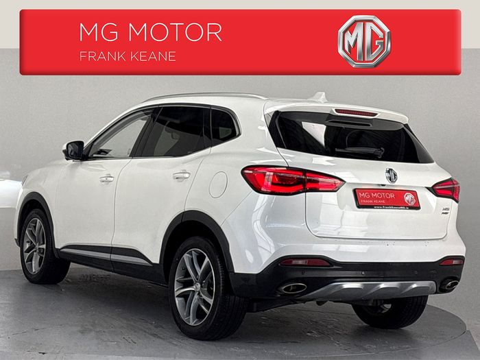 MG HS 2023