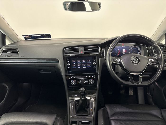 Volkswagen Golf 2020