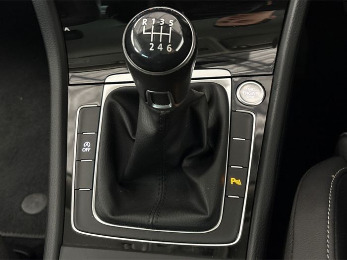 Volkswagen Golf 2020