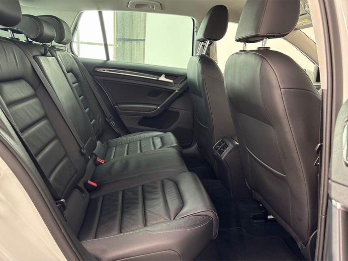 Volkswagen Golf 2020