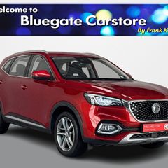 MG HS 2022