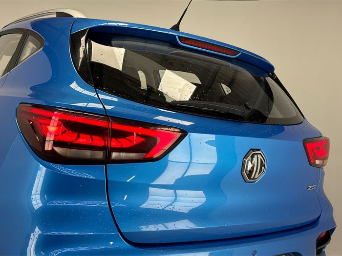 MG ZS 2023